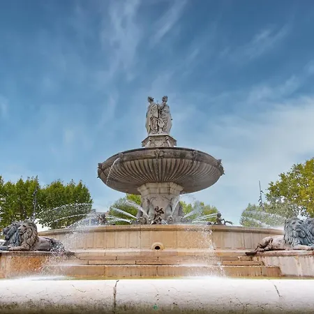 فندق Comfort Aix Le Tholonet