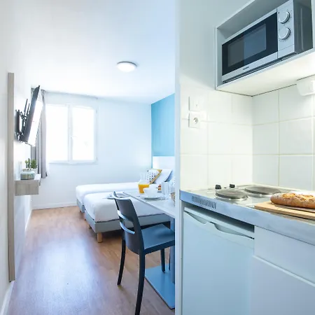 Hotel Zenitude Hôtel-résidences 3*