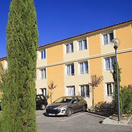 Zenitude Hôtel-résidences Hotel 3*