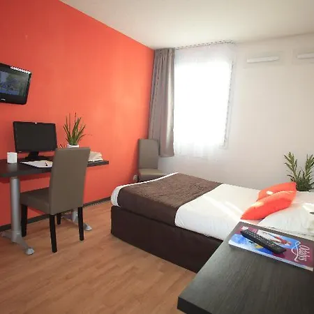 Hotel Zenitude Hôtel-résidences 3*